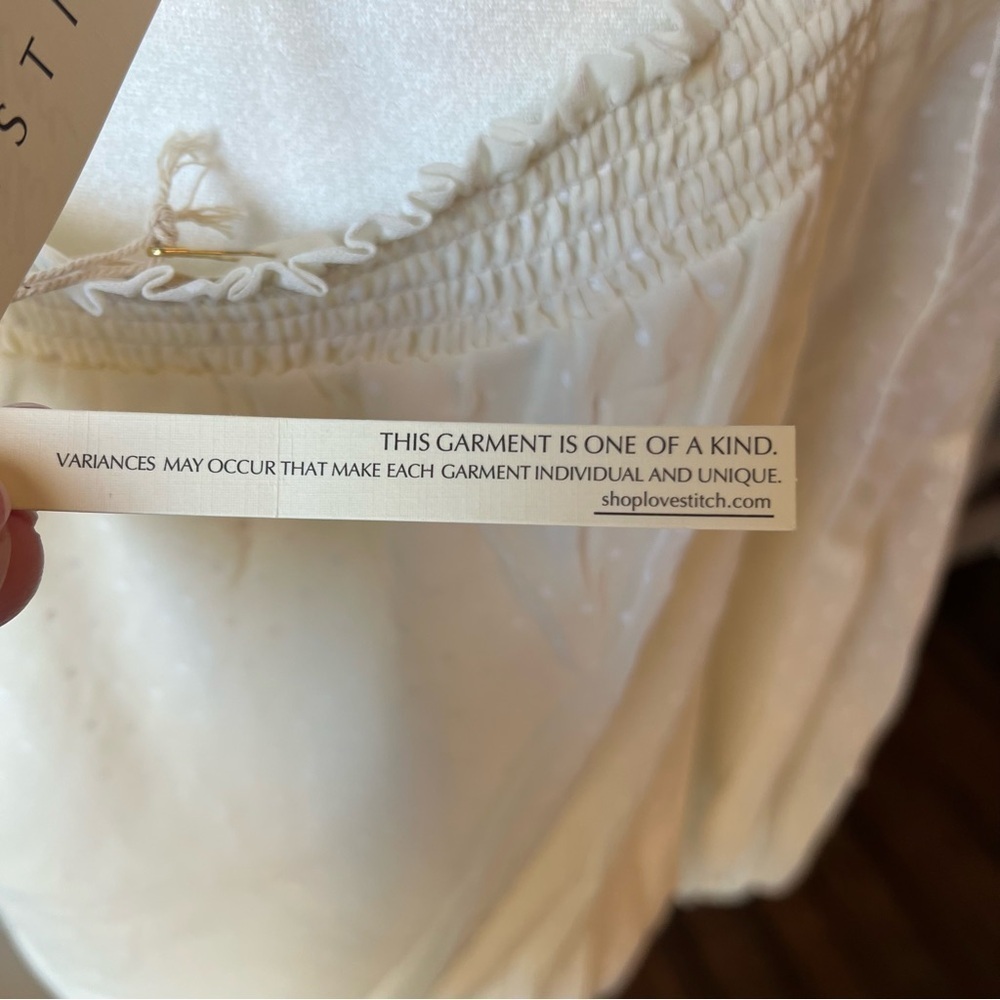 NWT Lovestitch Romantic Cream Women's Top - Picture 7 of 10